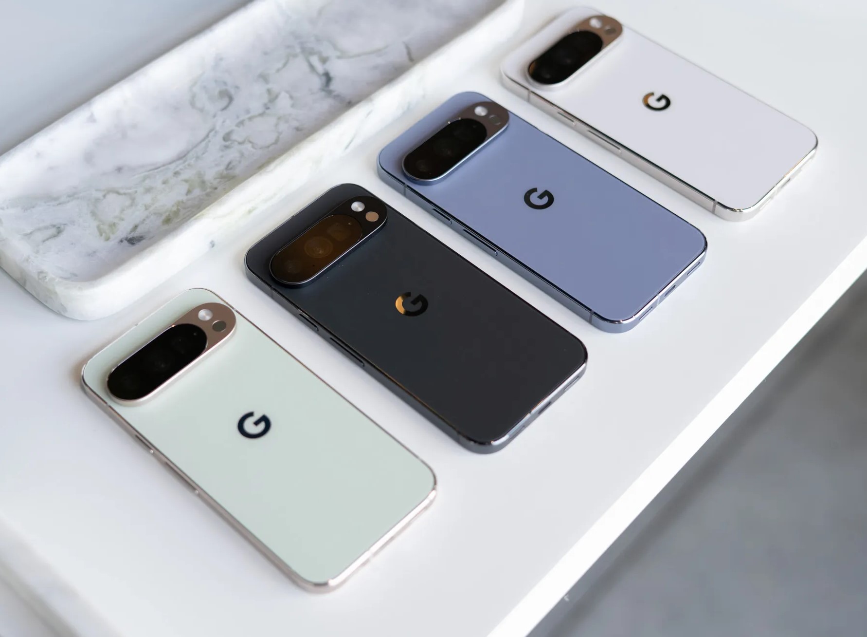 گوگل پیکسل 10 PRO