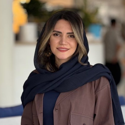 نگین لطفی نگین لطفی